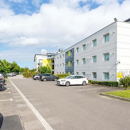 Nantes Aeroport Otel Bouguenais