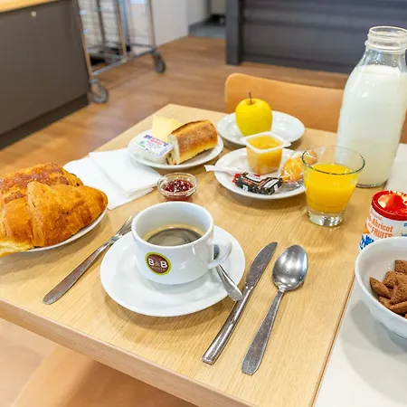 Hotel Nantes Aeroport