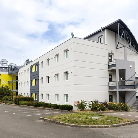 Nantes Aeroport ホテル 2*