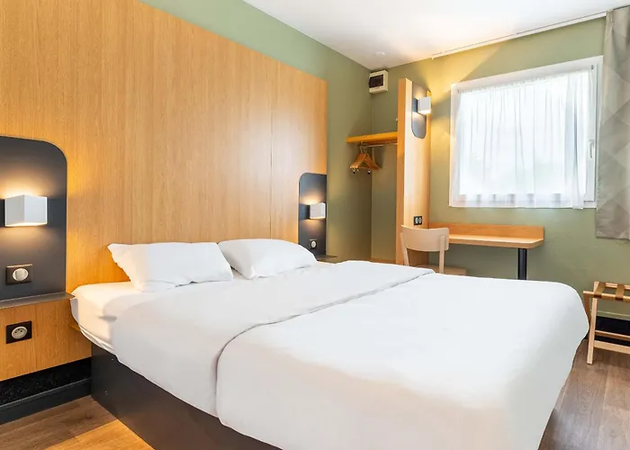 Hotel Nantes Aéroport