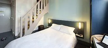 Szálloda Nantes Aeroport 2*